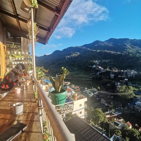 7Th Heaven Lodge And Cafe Банаю Экстерьер фото