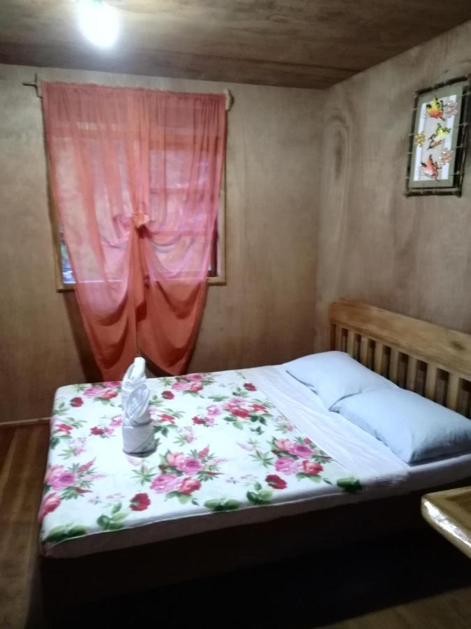7Th Heaven Lodge And Cafe Банаю Экстерьер фото